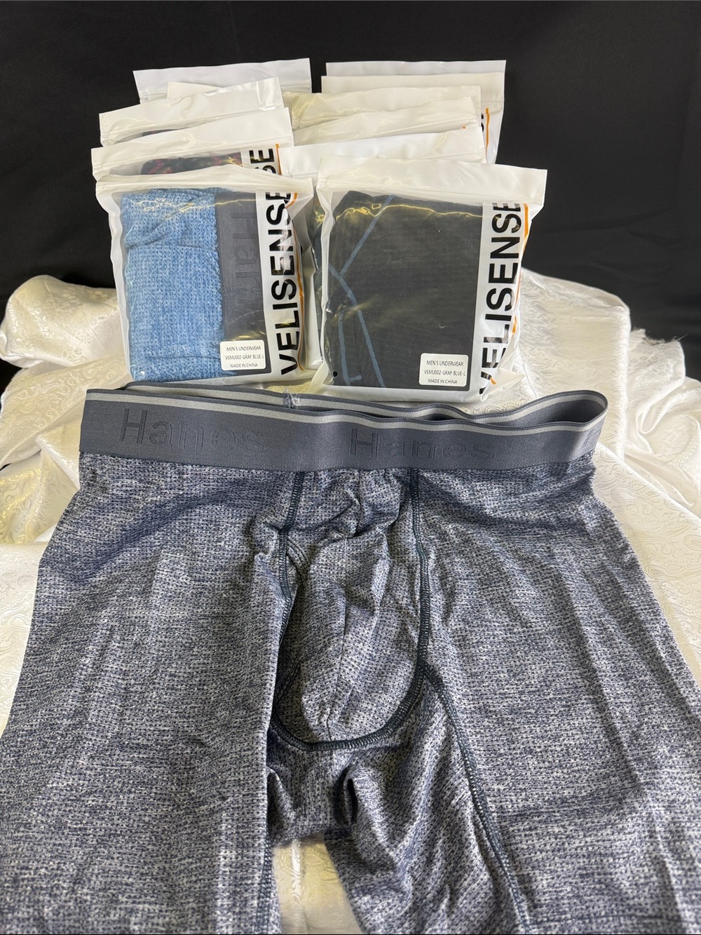 Hanes Men’s velisense mixed colored large Boxer Briefs with Elastic Waistband